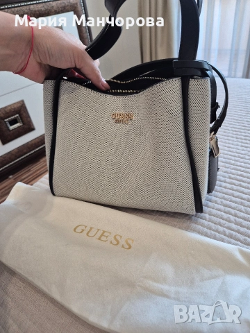 Чанта Guess , снимка 6 - Чанти - 54531253