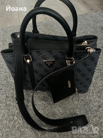 Дамска чанта Guess, снимка 6 - Чанти - 55181786