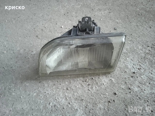 фар форд фиеста, снимка 2 - Части - 54126836