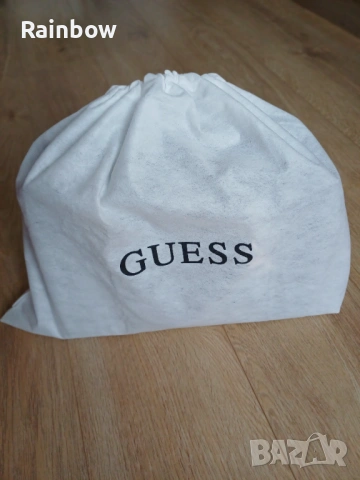 Дамска чанта Guess, снимка 9 - Чанти - 54522288