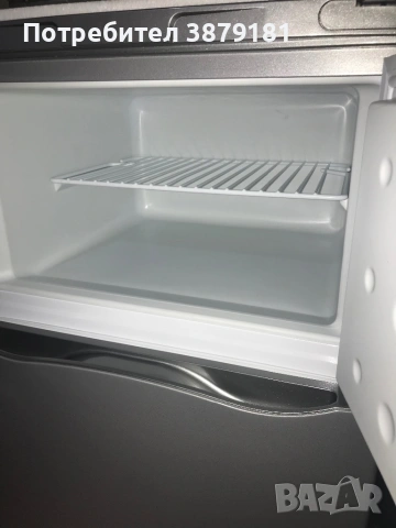 Хладилник Indesit, снимка 5 - Хладилници - 54944015
