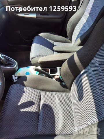 Продавам Toyota Corolla verso 2.0 D4D, снимка 3 - Автомобили и джипове - 54976817
