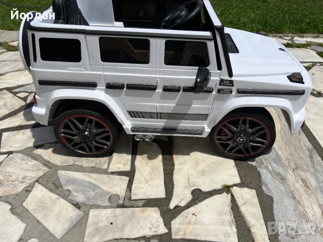 Детски електрически джип Mercedes G63 AMG 12V, снимка 2 - Коли, камиони, мотори, писти - 54618303