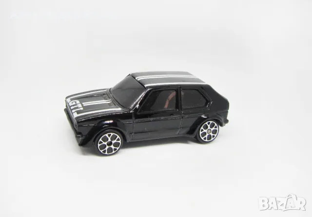 Стара Метална количка Volkswagen Golf GTI Maisto Мащаб 1:24, снимка 10 - Колекции - 55394753