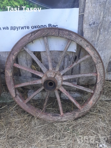 Колела от каруца, снимка 3 - Декорация за дома - 52671500