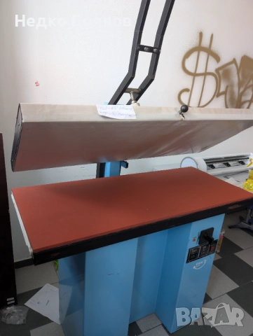 Професионална термопреса за тениски - 2500W