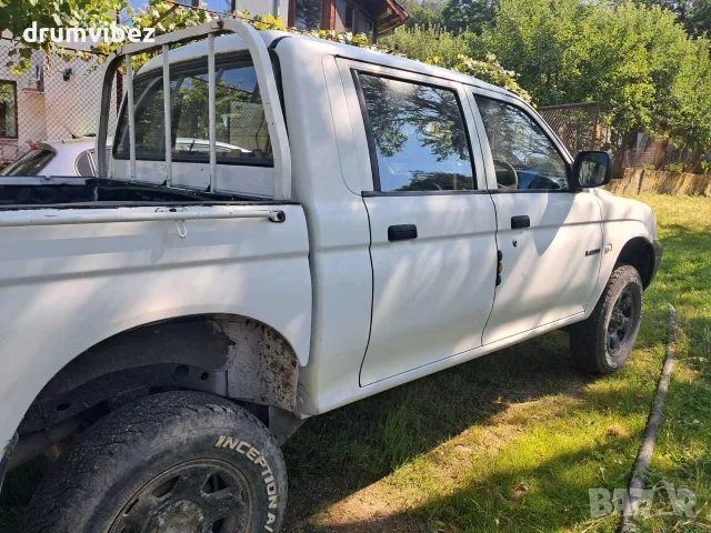 Mitsubishi L200 2.5 TDI - десен волан, снимка 6 - Автомобили и джипове - 55319805