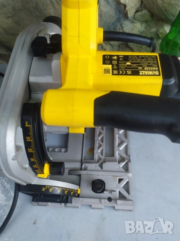 Dewalt DWS 520 Ръчен циркуляр с потапяне, снимка 2 - Циркуляри - 55236707