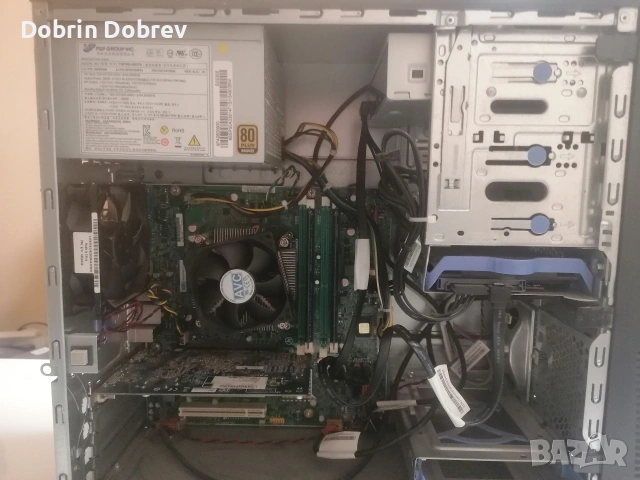 Настолен компютър Lenovo ThinkCentre M82 Tower, снимка 4 - Работни компютри - 54343852