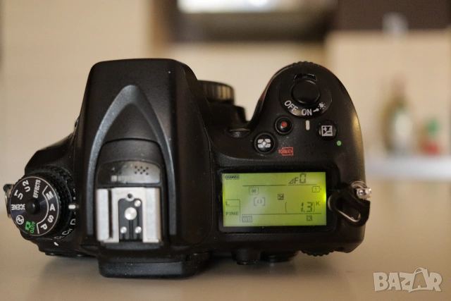 Nikon D7100 body + battery grip, снимка 2 - Фотоапарати - 54987316