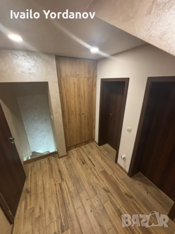 Мезонет от типа редова къща, снимка 10 - Къщи - 54844598