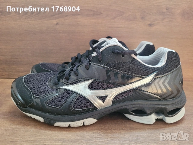 Мъжки маратонки Mizuno-39номер, снимка 2 - Маратонки - 54014178