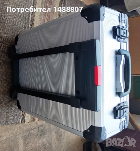 професионален комплект инструменти в куфар, снимка 2 - Куфари с инструменти - 54023522