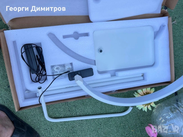 Лампа за професионален маникюр или козметични процедури
