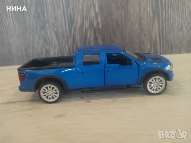 Метална количка Ford F-150 SVT Raptor !!!, снимка 3 - Колекции - 55221851