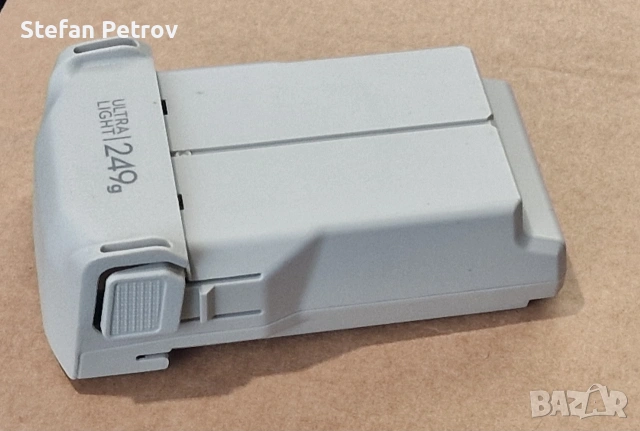 Продавам DJI Mini 4 Pro Батерия на 21 цикъла