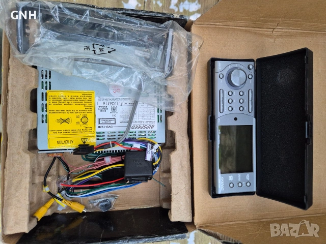 Нов плеар за автомобил Ripspeed DVD-722B, снимка 4 - Други - 55192377