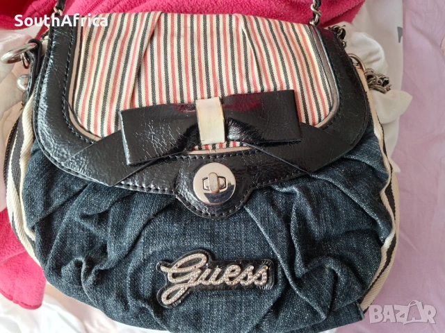 Чанти Guess, снимка 2 - Чанти - 23698052