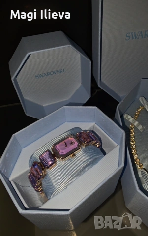 Часовник SWAROVSKI 