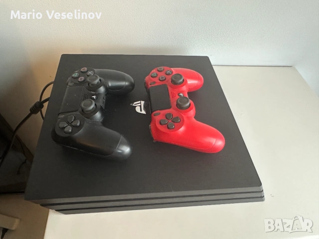 Playstation 4 Pro с два контролера, снимка 3 - Игри за PlayStation - 54226254