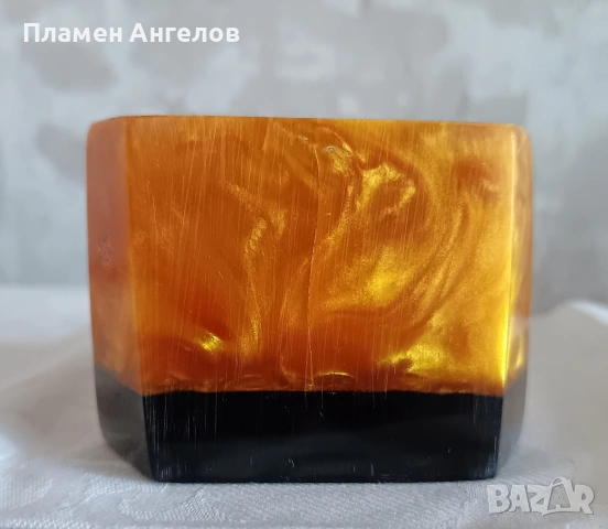 Моливник, цигаретник Кехлибарен Каталин, Бакелит. , снимка 4 - Други ценни предмети - 54952020