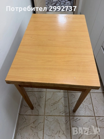 Продавам разтегателна кухненска маса, снимка 2 - Маси - 55174278