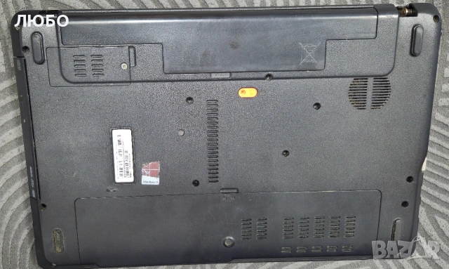 Лаптоп Acer Aspire E1-571, снимка 4 - Лаптопи за дома - 55264120