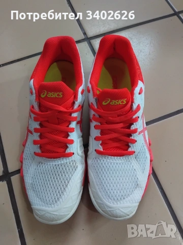 Дамски маратонки Asics, снимка 2 - Маратонки - 54354924