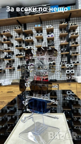 Miu Miu Слънчеви Очила С UV Защита С Подарък🎁Калъф - Различни Цветове Код E1423, снимка 4 - Слънчеви и диоптрични очила - 54028166