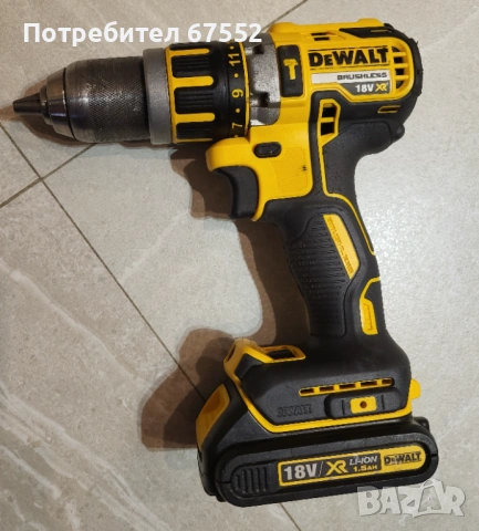 Безчетков винтоверт DeWalt DCD796. Оригинален, само тяло с батерия, 55€ (без коментар)