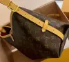Дамска чанта Louis Vuitton CarryAll, кожа, снимка 4