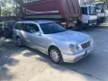 Продавам Мерцедес Е 220 CDI, снимка 1