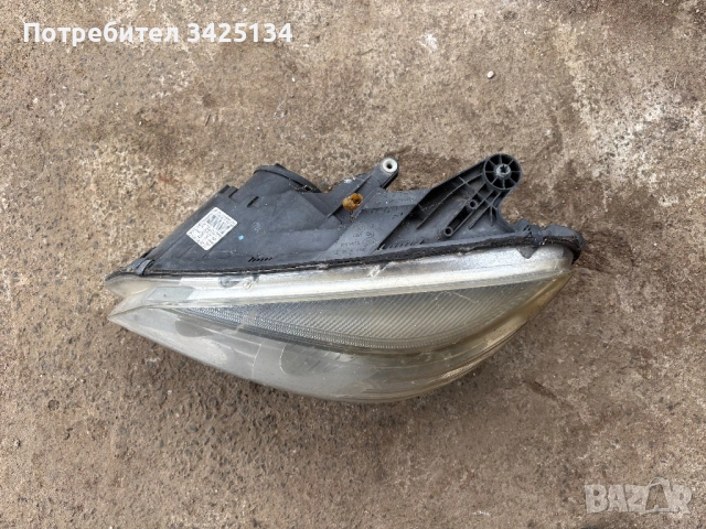 Фар Mercedes w204, снимка 2 - Части - 54492059
