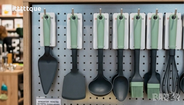 Шпатула за рязане и сервиране на торта Brabantia Tasty+ Jade Green