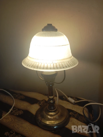 Винтидж настолна лампа, снимка 3 - Настолни лампи - 54067811