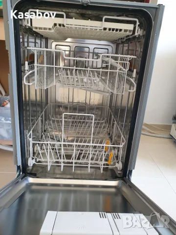 Miele Съдомиялна - 9 Комплекта - Пълно Вграждане - 45см - Тясна, снимка 8 - Съдомиялни - 55482464