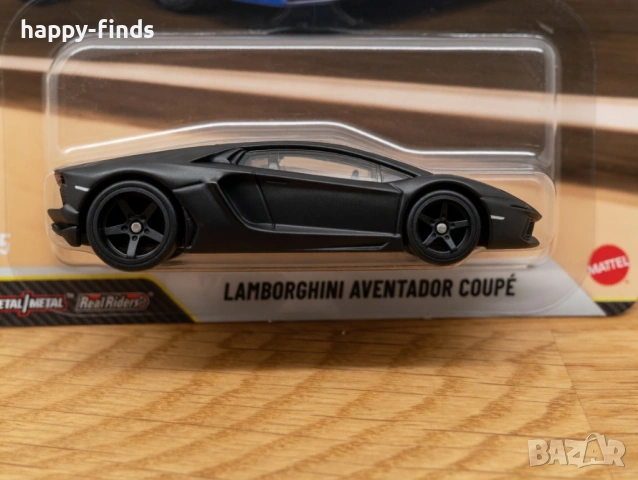 Lamborghini Aventador Coupé Hot Wheels Premium, снимка 2 - Колекции - 54487552