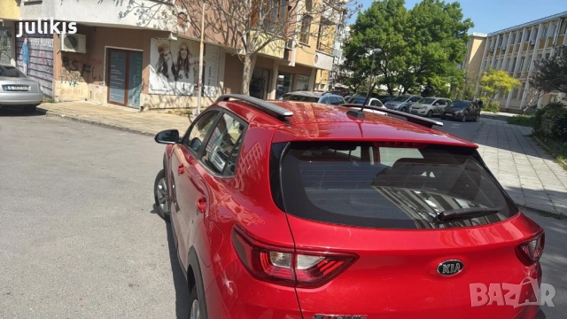Kia Stonik, снимка 4 - Автомобили и джипове - 54657023