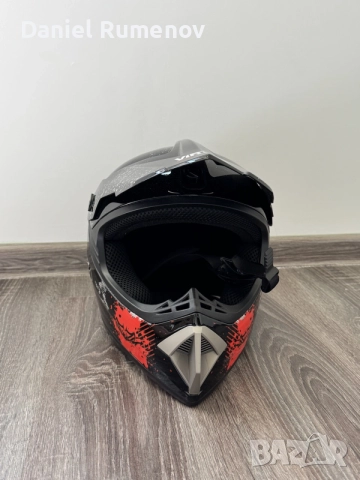 продавам каска за мотор или MTB размер M, снимка 2 - Спортна екипировка - 55317589