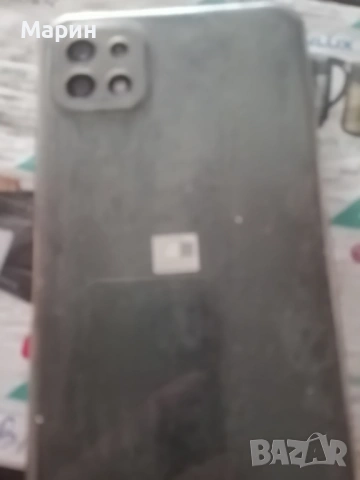 Продавам телефон самсунг 