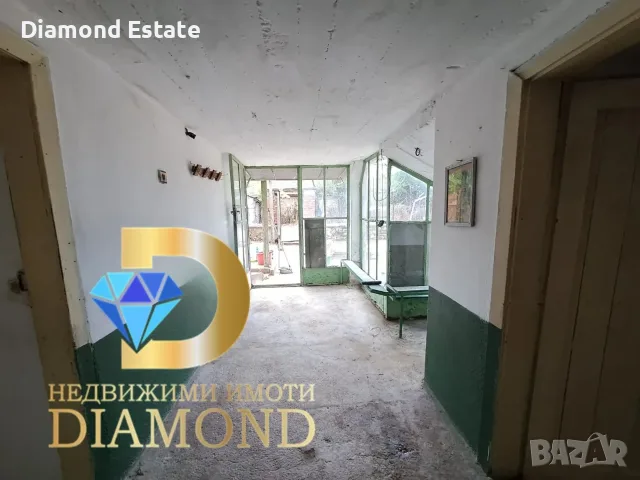 Двуетажна къща в село Орлов дол, общ. Тополовград, снимка 14 - Къщи - 55637363