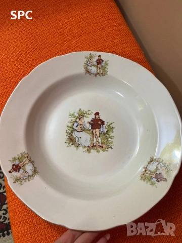 Порцеланови плата