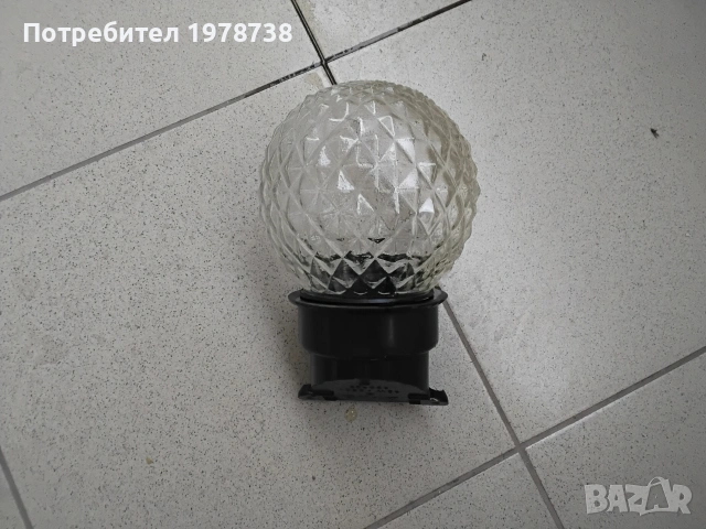 Продавам тяло за лампа, снимка 2 - Лампи за таван - 55141117