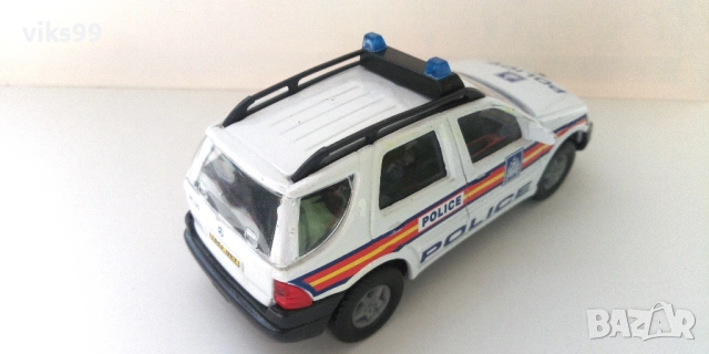 Hongwell Mercedes M-Class ML 320 UK POLICE - Мащаб 1:43, снимка 4 - Колекции - 54867421
