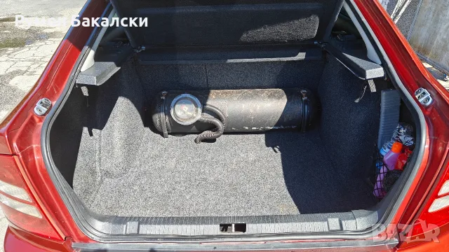 Škoda Octavia 1.6 MPI 102 к.с. Бензин/Газ, 2005 г., снимка 13 - Автомобили и джипове - 55400153