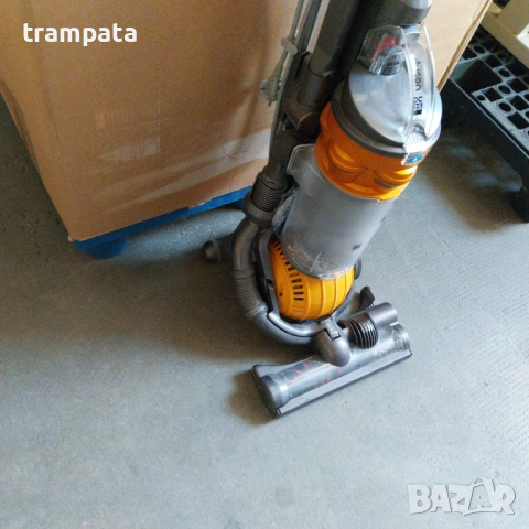 НАЙ ДОБРАТА ОФЕРТА Прахосмукачка Dyson DC25, снимка 3 - Прахосмукачки - 54806361