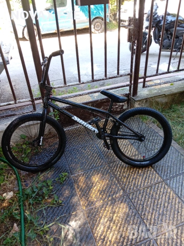 Не звънете на телефона ми ами ми пишете ако имате интерес!!!!! BMX SUNDAY чисто нов