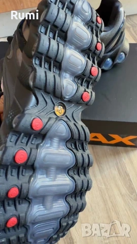 Оригинални нови Маратонки Nike Air Max DN8 ! 39 н, снимка 5 - Маратонки - 54624393