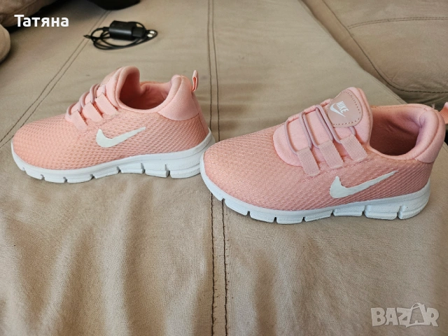 Детски маратонки Nike, снимка 3 - Детски обувки - 54311476