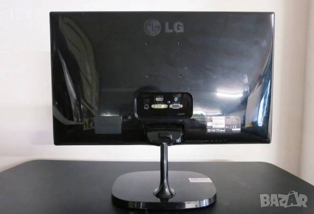 Lg Led Monitor, Отлично Състояние., снимка 2 - Монитори - 55188236